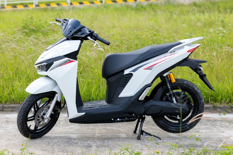 Kenapa Banyak Orang Beralih ke Motor Listrik? Efisiensi B...