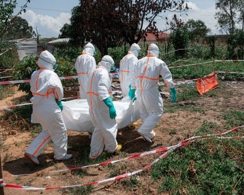 Korban Tewas Tembus 2.100, Ebola Kongo Meluas ke Provinsi...