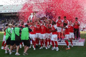 Musim Baru Liga Inggris: Arsenal Bidik Gelar Beruntun di Tengah Pergantian Pelatih Tim-Tim Rival 