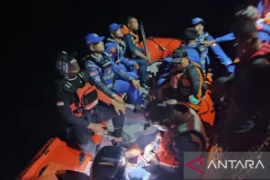 Tim SAR Ternate Berhasil Evakuasi 142 Penumpang Kapal yang Kandas di Oba Maluku Utara