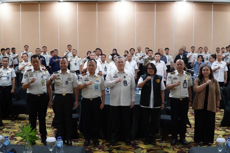 Waspada TPPO! Imigrasi Sulut Tunda Keberangkatan 500 WNI