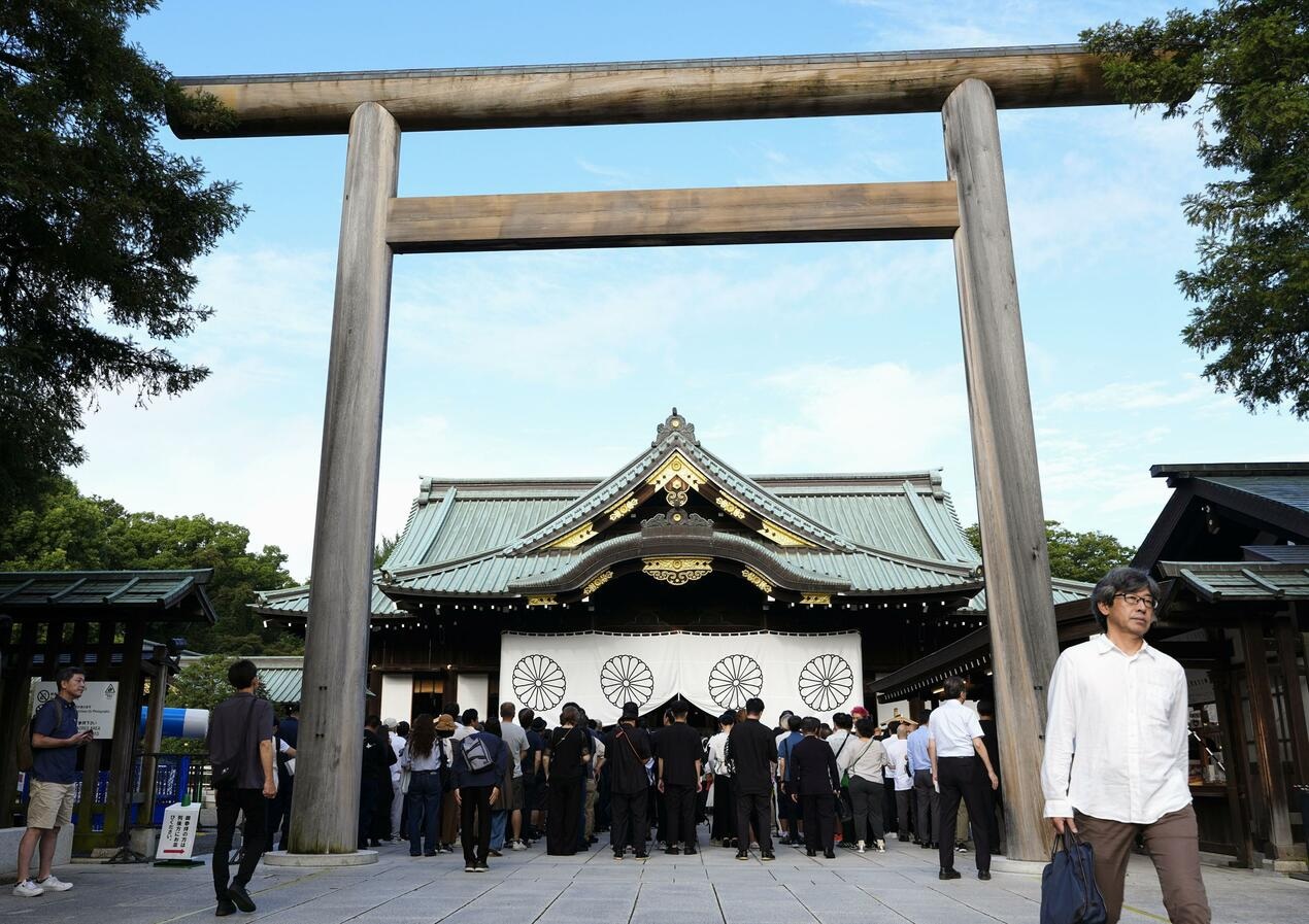 Menteri Pertahanan Jepang Kunjungi Kuil Yasukuni, PM Takaichi Tak Hadir