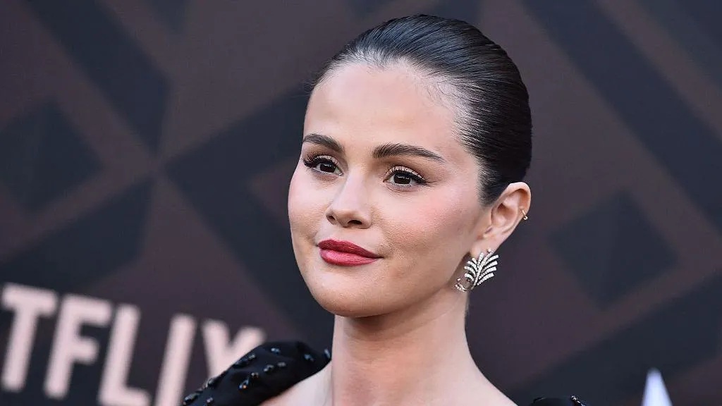 Selena Gomez Digugat Lima Investor atas Dugaan Penipuan terkait Bisnis Kesehatan Mental