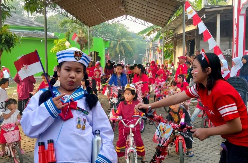 HUT ke-81 RI Makin Meriah, Warga Puri Bukit Depok Gelar Karnaval dan Beragam Lomba.