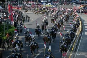 Jelang HUT 81 RI, Satpol PP DKI Siagakan 940 Personel Kawal Kirab Bendera hingga Karnaval 