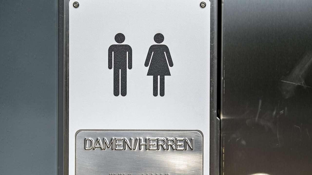 Kota Wina Digugat soal Tarif Toilet Umum Khusus Perempuan...