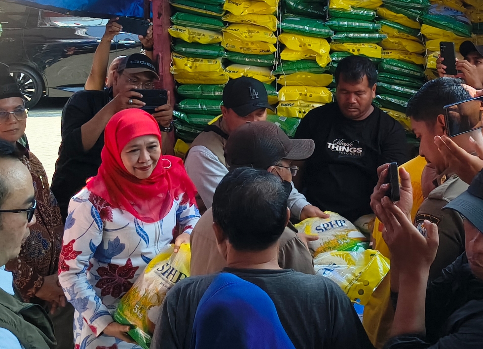 Pasar Murah Jatim Tembus 95 Kali, Khofifah Fokus Dekatkan...