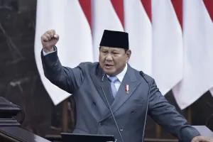 Presiden Prabowo Tegaskan Penguatan Pelindungan dan Kesejahteraan Pekerja.