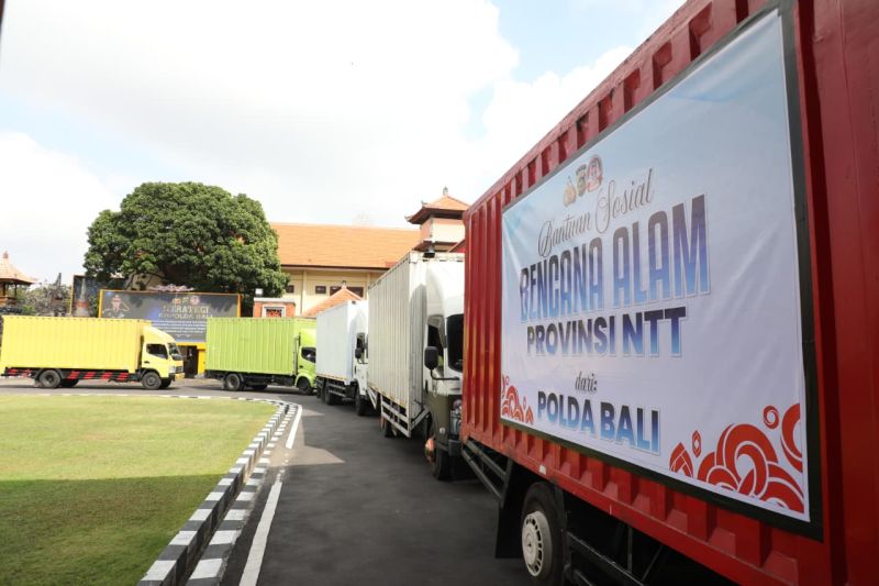 Bantu Korban Gempa NTT, Polda Bali Kirim Lima Truk Berisi Kebutuhan Warga