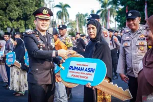 Bikin Haru! Polres Bogor Renovasi 21 Rumah Warga untuk Rayakan HUT RI