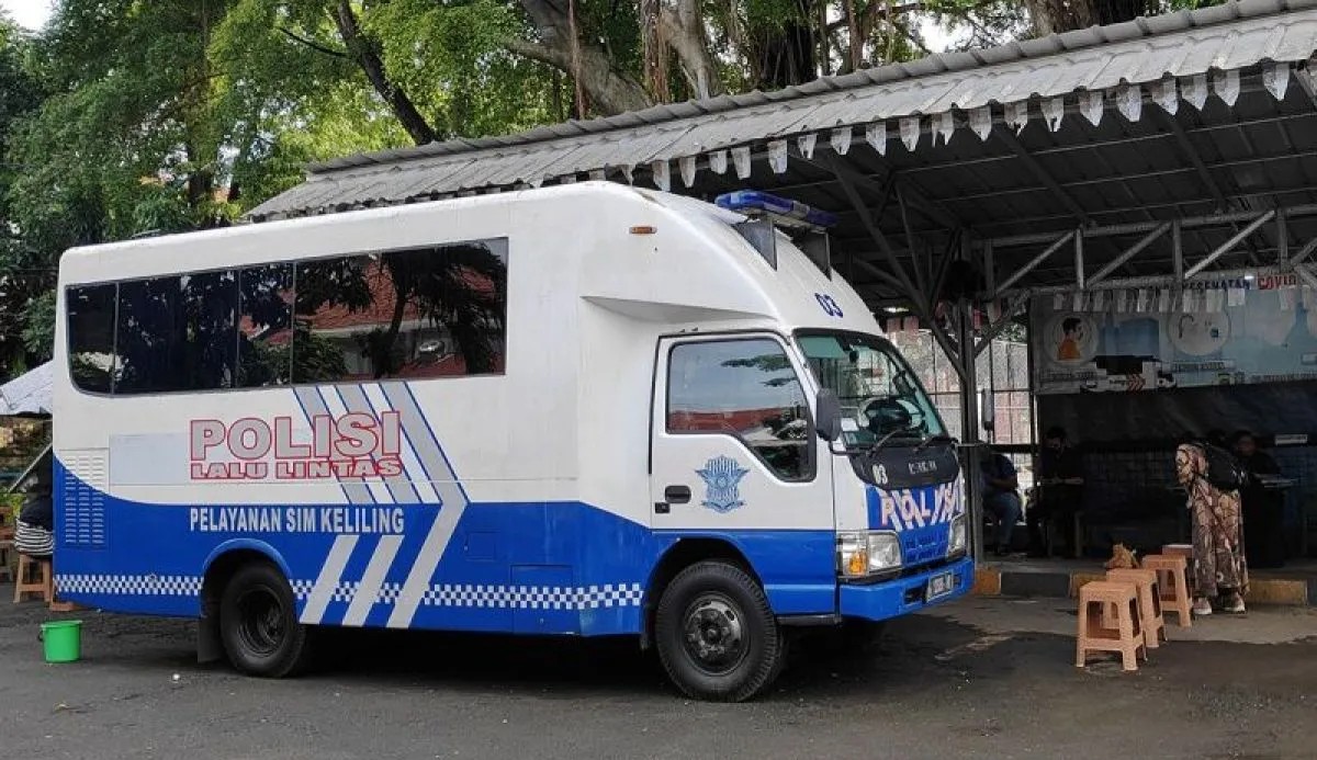 Jangan Salah Datang! SIM Keliling Jakarta Libur di Hari H...