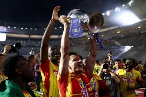 Lens Tumbangkan PSG, Raih Trofi Trophée des Champions untuk Pertama Kali