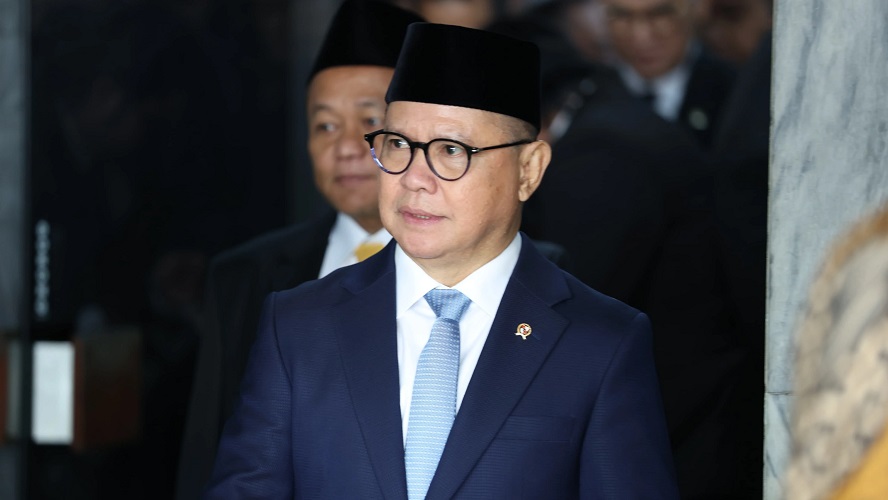 Menteri P2MI Tegaskan Negara Harus Hadir untuk Pekerja Mi...