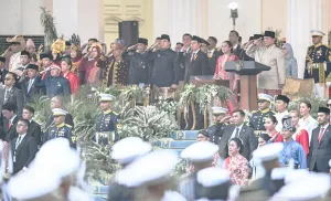 Presiden Prabowo Minta Komandan Upacara Penurunan Bendera HUT Ke-81 RI Menghadap