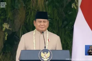 Presiden Prabowo Pimpin Upacara Penurunan Bendera HUT Ke-81 RI di Istana Merdeka