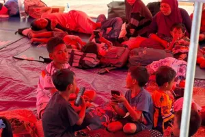 Raja Salman Sampaikan Dukacita atas Gempa di Sejumlah Wilayah Indonesia.