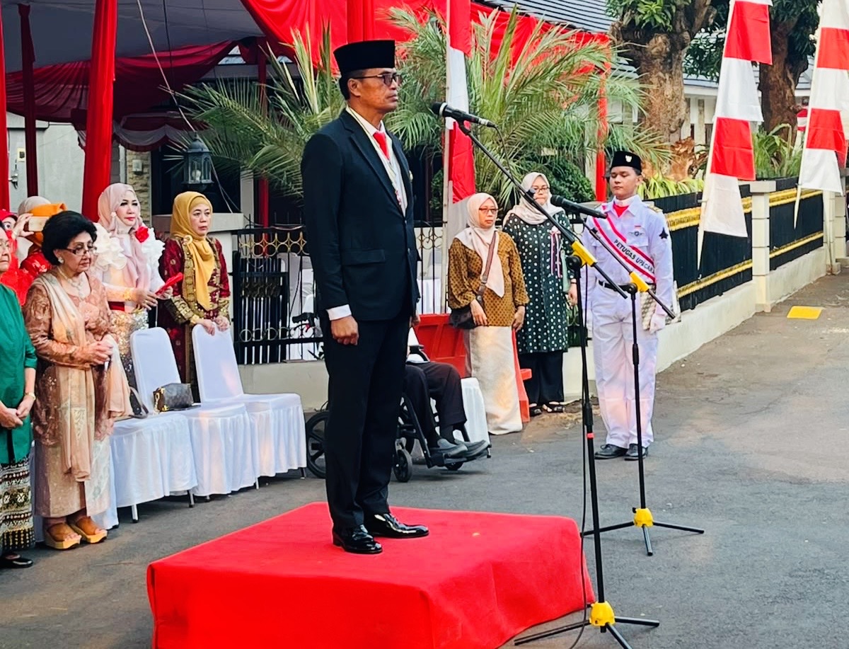 Seru, Komplek TNI AU Waringin Permai Laksanakan Upacara Bendera, Perlombaan Olahraga hingga Panggung Hiburan
