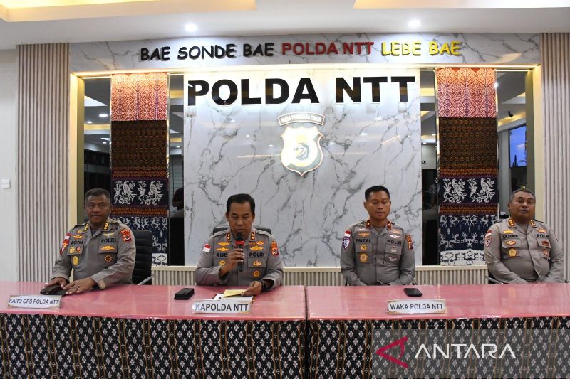 Tak Kenal Medan Sulit! Polri Berhasil Tembus Tiga Wilayah...
