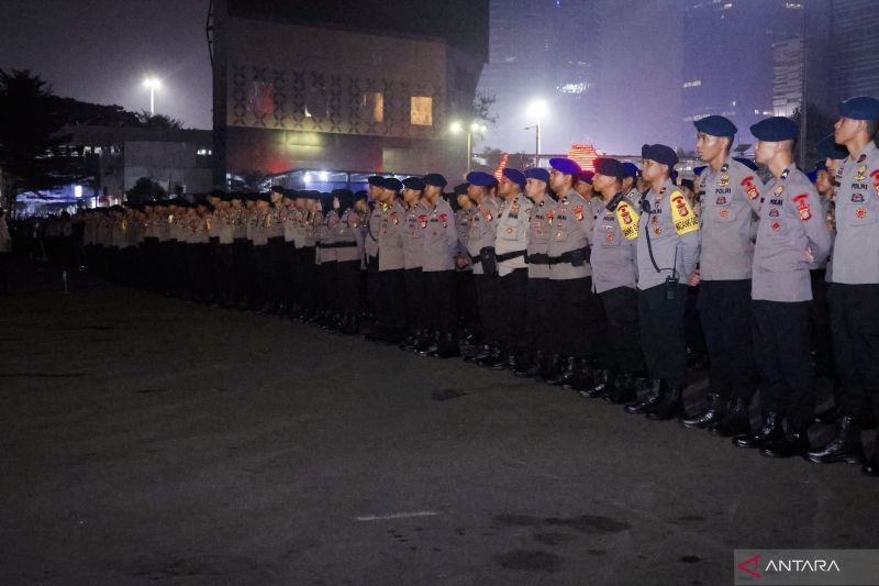 Tak Main-Main! 13.859 Personel Dikerahkan Polda Metro Jay...