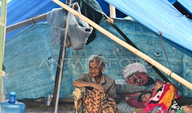 Ada 70 Posko Pengungsian, NTT Prioritaskan Logistik bagi ...