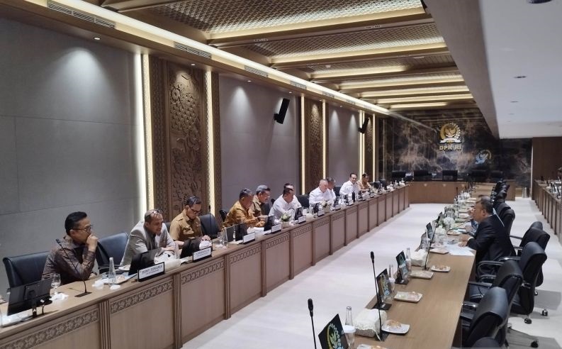 DPR dan Pemerintah Finalisasi Perpres Ojol, Aturan Perlindungan Pengemudi Segera Tuntas