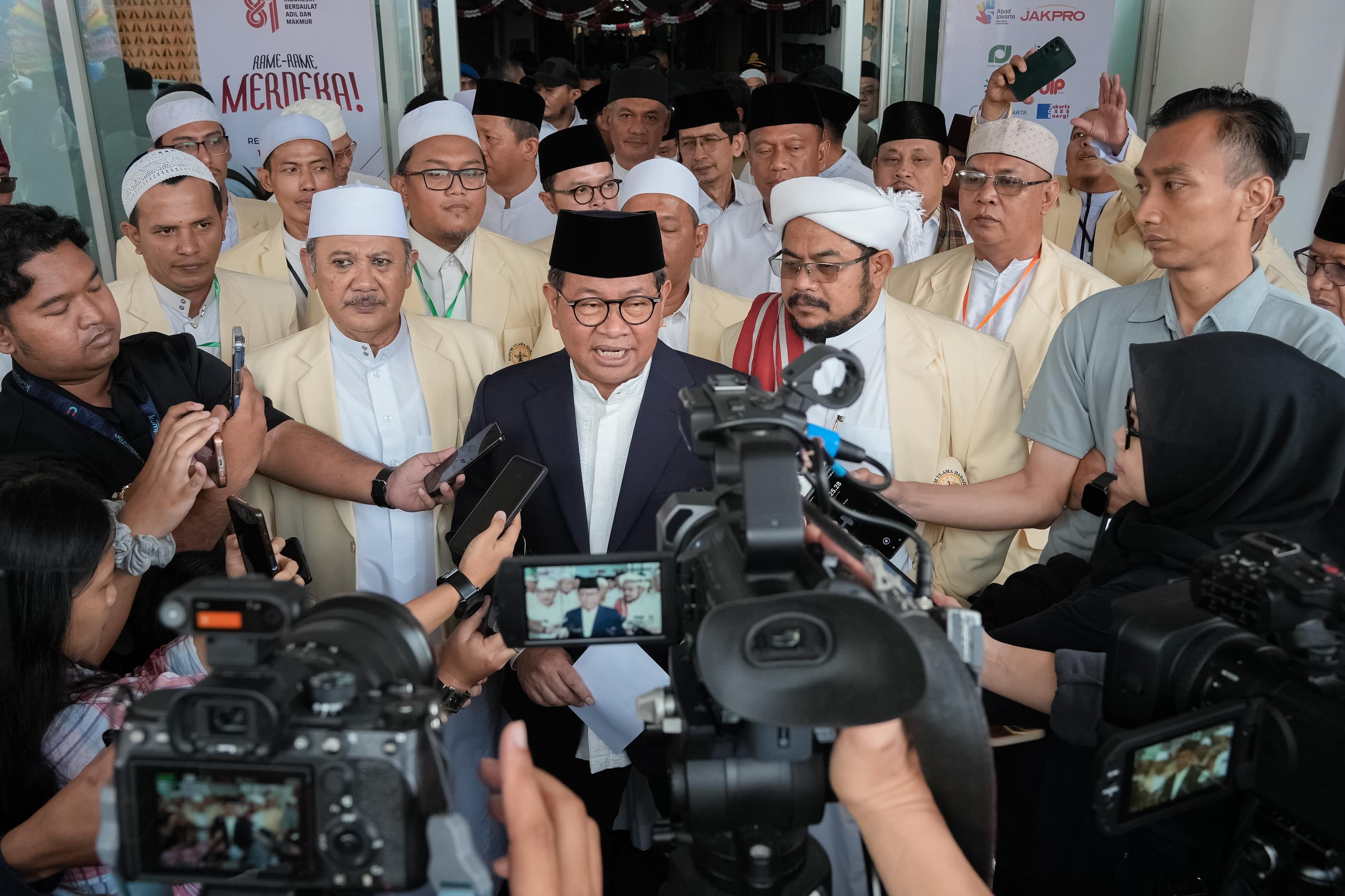 Lantik 1.500 Pengurus FUHAB, Gubernur Pramono Tekankan Pentingnya Toleransi