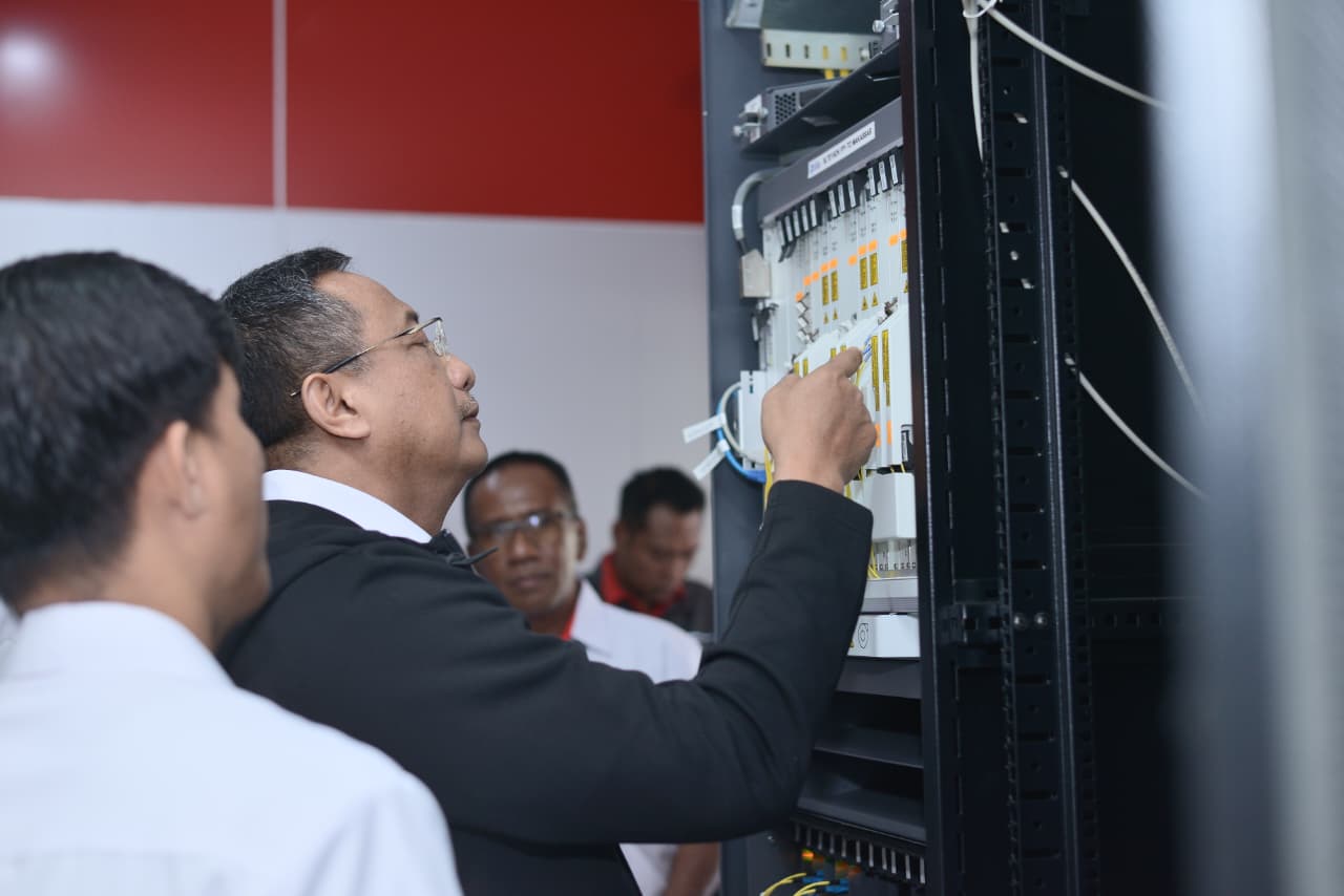 Pascagempa NTT, Telkomsat Pasang Akses Satelit di 17 Titik Terdampak