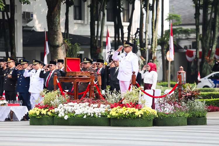 Pemkot Bandung Fokus Perkuat Pelayanan Dasar dan Kerja Ny...