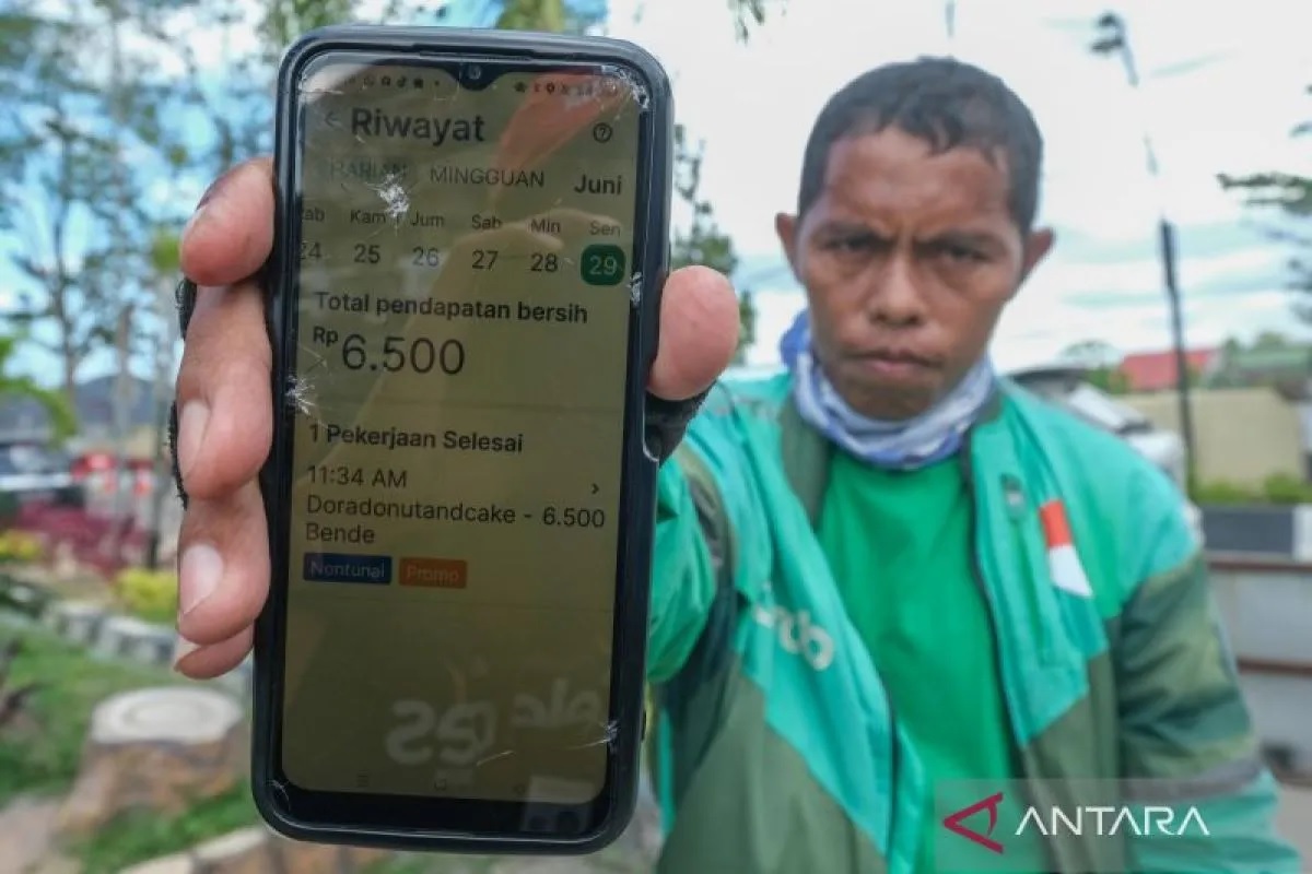 Aturan Bagi Hasil Ojol Harus Dievaluasi, Pendapatan Bersi...