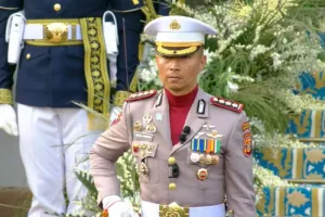 Putra Sulut Kombes Jerrold Kumontoy Pimpin Upacara Penurunan Bendera, Ini Profil dan Kiprahnya
