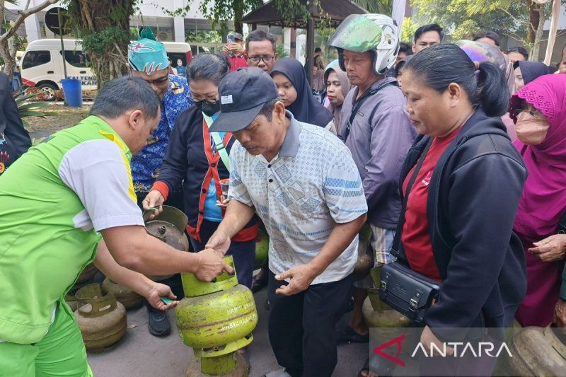 Sambut HUT RI, Pemprov Kalimantan Tengah Gelontorkan 5 Ribu Paket Sembako Murah 
