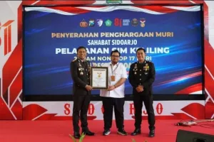 SIM Keliling 24 Jam Sidoarjo Raih Rekor MURI Selama 17 Hari