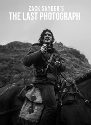 'The Last Photograph', Thriller Gelap Terbaru Zack Snyder Tentang Fotografer Perang yang Menyelamatkan Anak-anak dari Bahaya Kartel