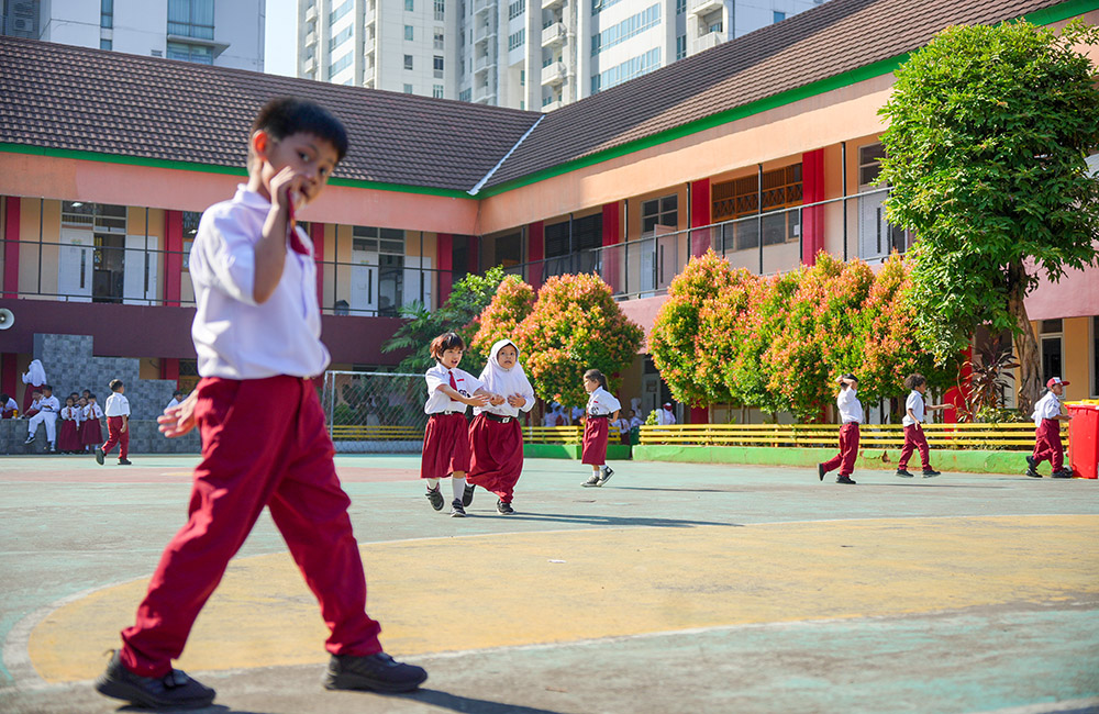 Cegah Sekolah Ambruk, DPRD DKI Desak Disdik Audit Banguna...
