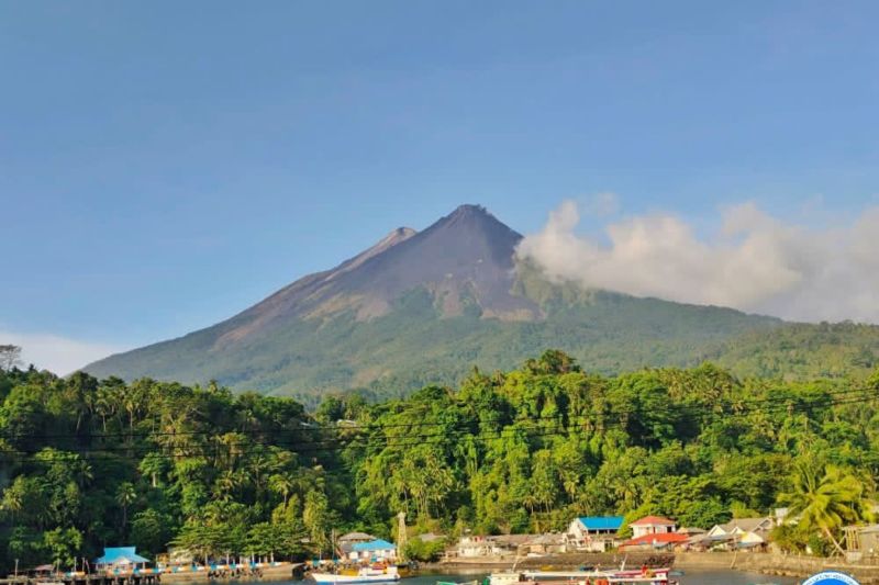 Gunung Karangetang Bergejolak! Awan Panas Guguran Terjadi...