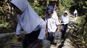 Kabar Gembira! Anggota DPR Desak Pemerintah Realisasikan Sekolah SD-SMP Gratis Sesuai Amanat Putusan MK