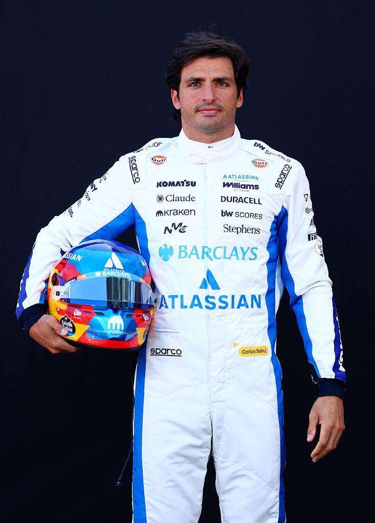 Carlos Sainz Perpanjang Kontrak, Bertahan di Williams hin...