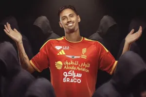 Gelandang Belanda Keturunan Indonesia Tijjani Reijnders Gabung klub Arab Saudi Al Qadsiah