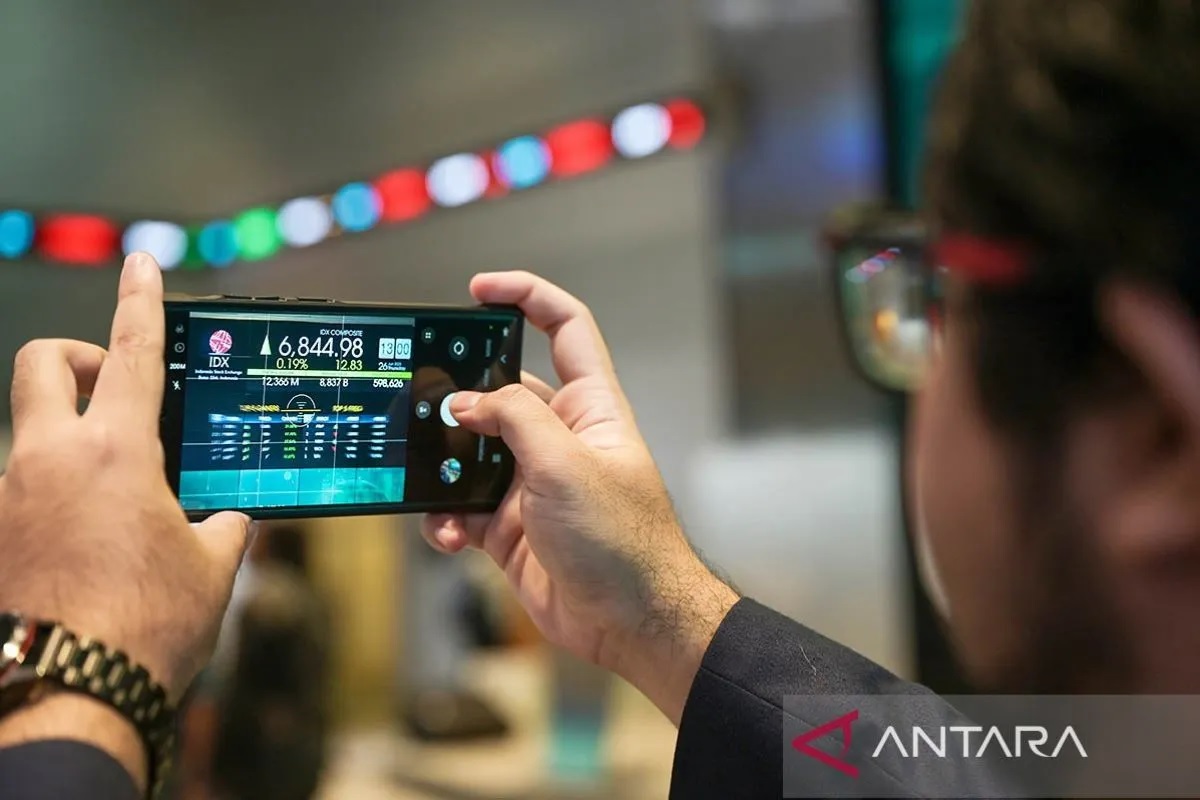 IHSG Hari Ini Menguat Mengikuti Bursa Asia, Dipicu Kebijakan "Buyback" Obligasi AS