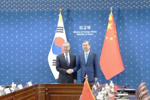 Pertemuan Menlu China Wang Yi dan Menlu Korsel Cho Hyun: Bahas Kerjasama Ekonomi dan Semenanjung Korea