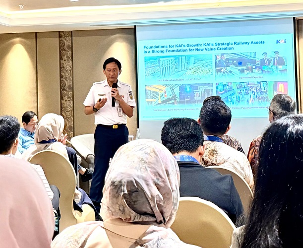 PT KAI Targetkan 1,4 Miliar Pelanggan per Tahun