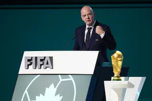 UEFA, AFC, dan CONCACAF Pertimbangkan Mosi Tidak Percaya untuk Lengserkan Gianni Infantino