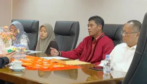 Ayah Korban Truk Sampah di Kramat Jati Berusaha Temui Gubernur DKI: Nyawa Anak Kami Nggak Akan Ada Nilainya