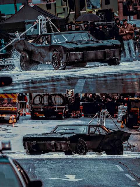Batmobile Dikepung Pasukan SWAT, Muncul Teori Batman Puny...