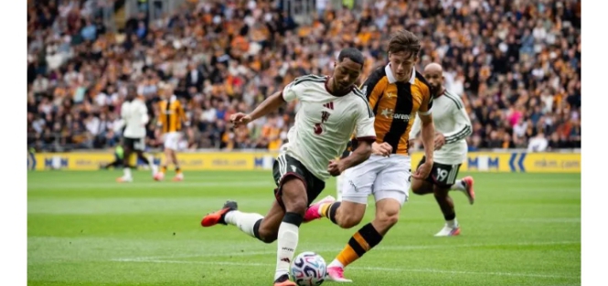 Nama Besar Manchester United Hancur! Tim Promosi Hull Cit...