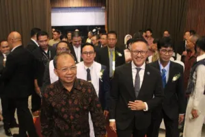 Gubernur Bali Minta Peradi Siapkan Pendampingan Hukum Perkuat Desa Adat