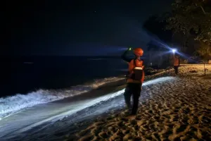 Mandi di Pantai Tuturuga Berujung Petaka, 4 Orang Terseret Ombak