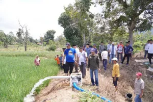 Penyaluran Bantuan Sumur Bor bagi Petani Gowa