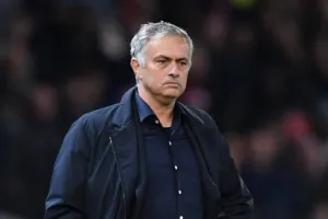 Real Madrid di Bawah Pelatih Mourinho Kalahkan Espanyol 2-1