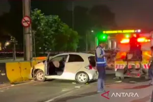 Tabrakan Beruntun di Tol Senayan, Dua Orang Alami Luka-luka 